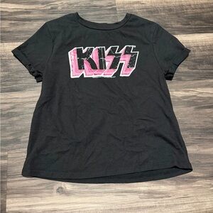 ⚡️2 for $10⚡️ GB Girls Medium Black Tee with Pink KISS Graphic